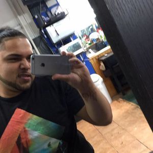 Meet your Posher, Thomas