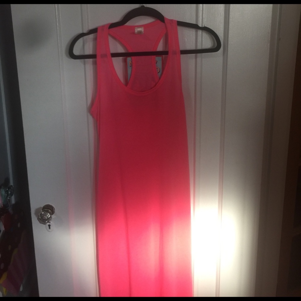 Racer back maxi dress. Great hot pink color.