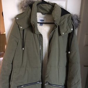 Old Navy sherpa-lined parka with fur-trimmed hood.