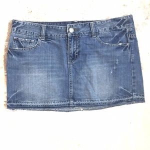 American Eagle distressed denim Jean  skirt