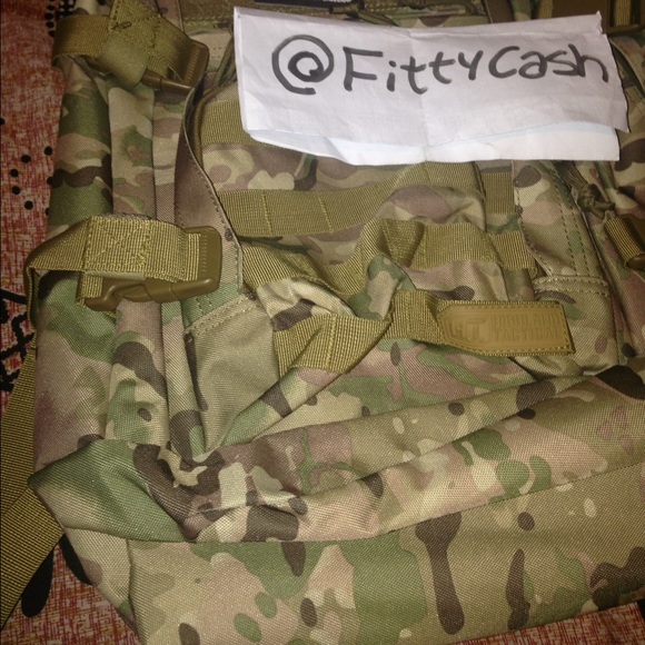 Fatigue outdoor bag pack. - Picture 3 of 5