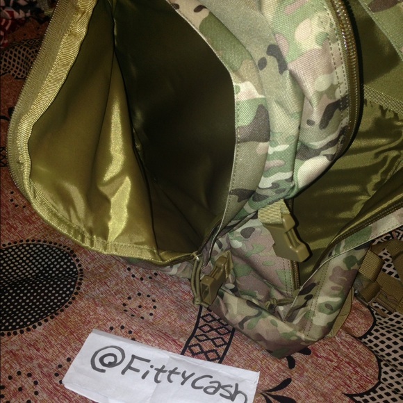 Fatigue outdoor bag pack. - Picture 4 of 5