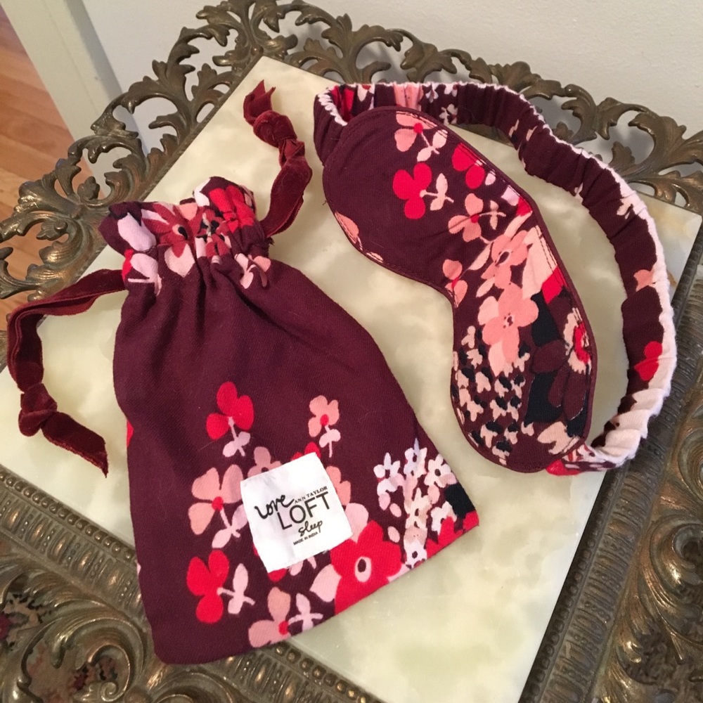 Snow Bloom Sleep Mask | LOFT