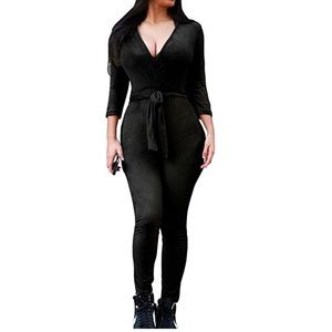 ✨Half-sleeve Deep V Jumpsuit✨