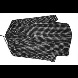 Cute black and white blouse