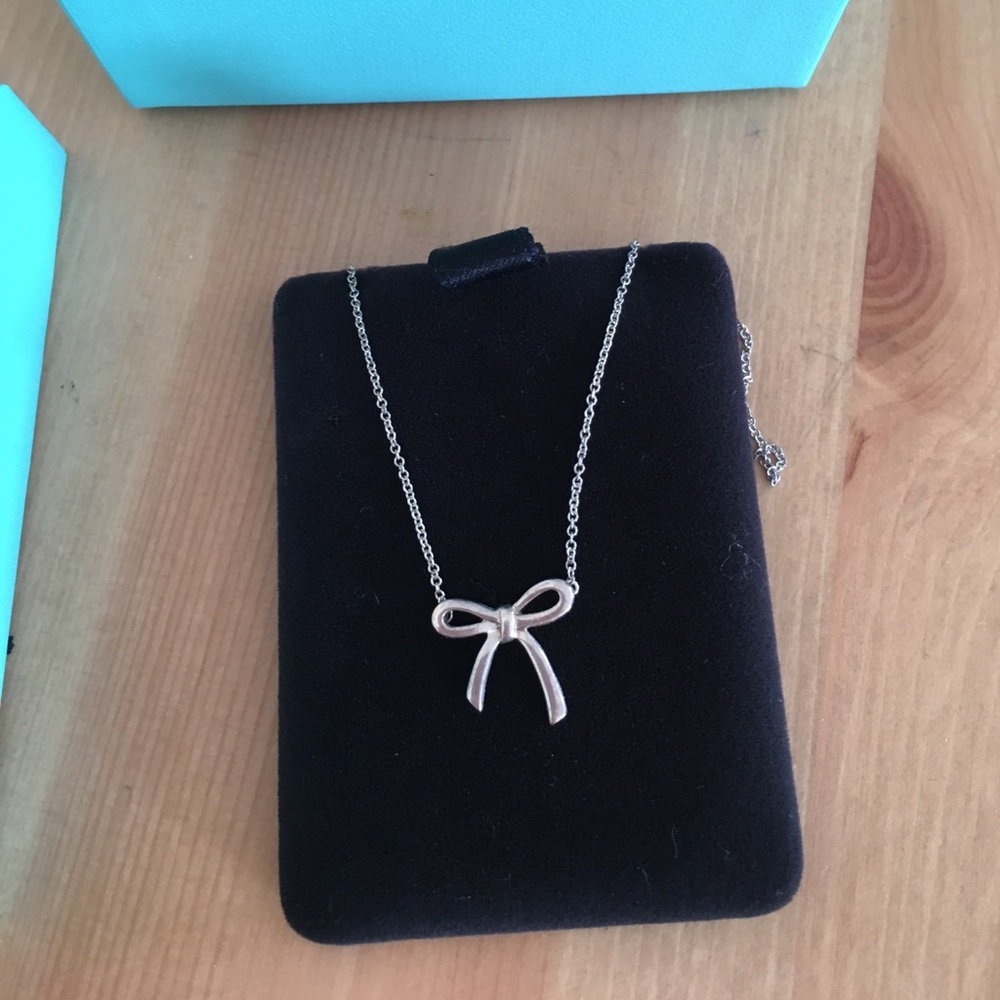 Tiffany bow necklace silver