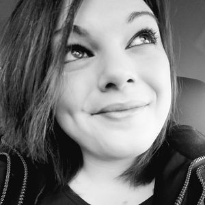 Meet your Posher, Cassi