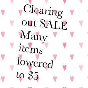 Clearing out my Poshmark closet!