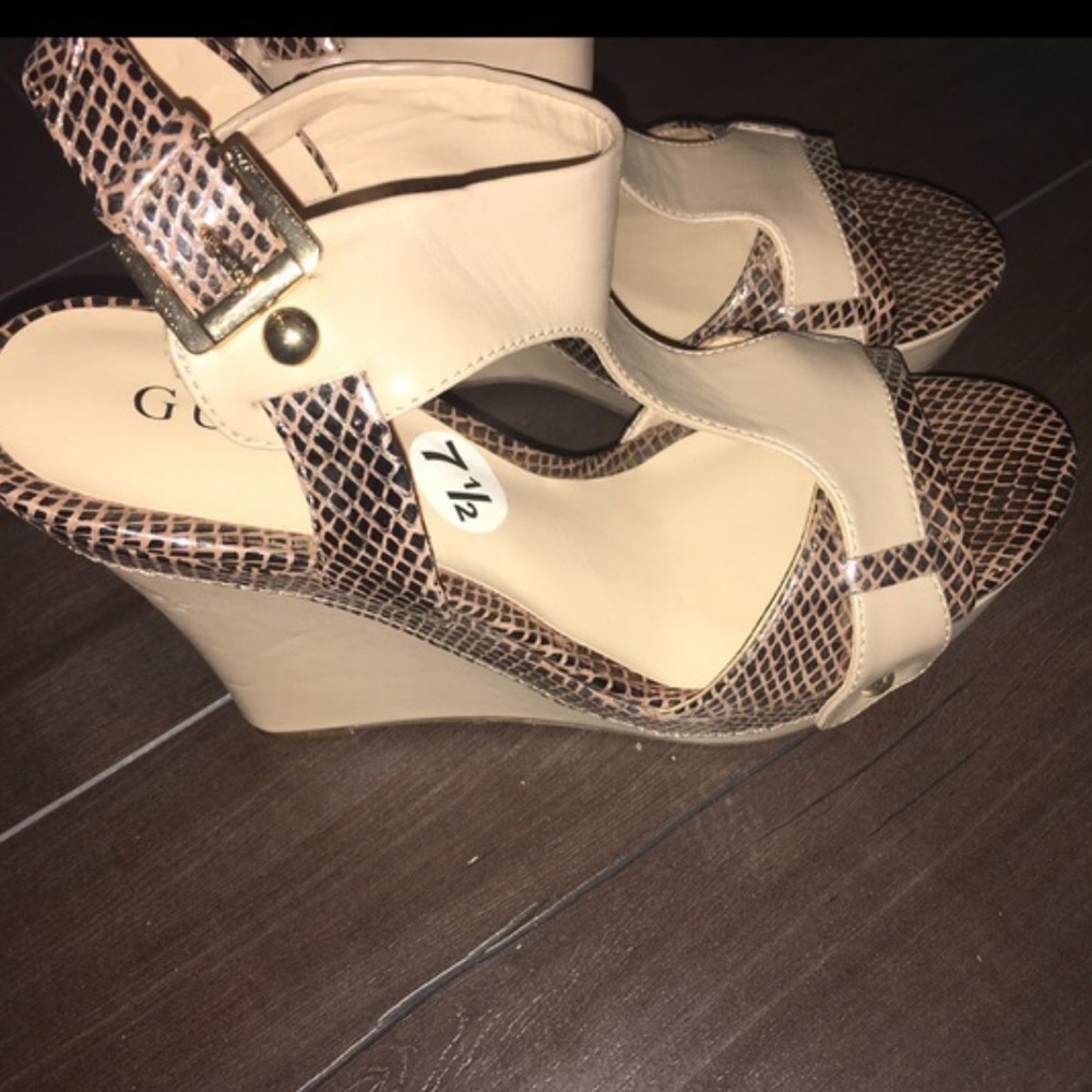 Guess Wedge Sandal