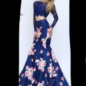 Sherri hill prom dress