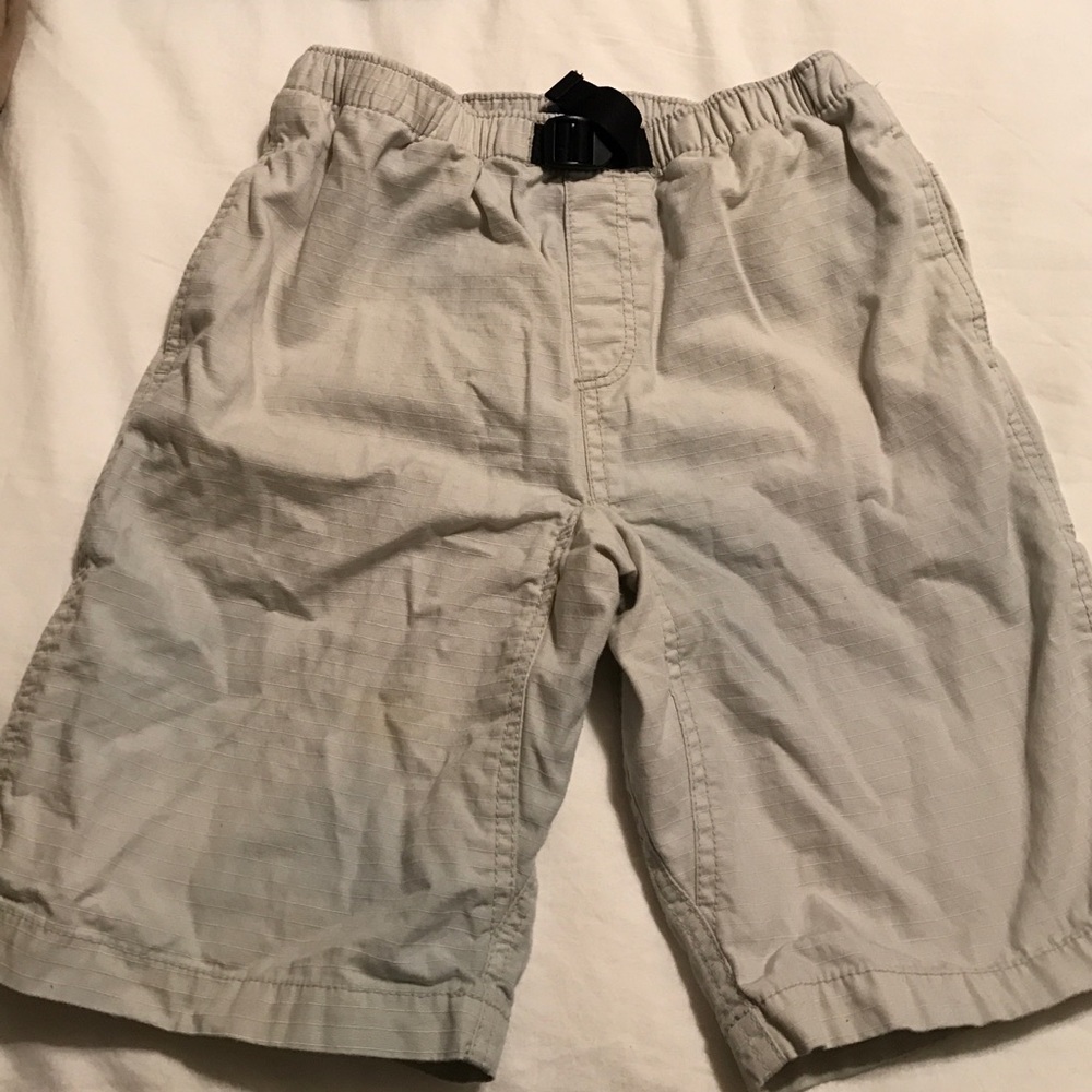💥💥 GAP BOYS Khaki shorts - Picture 1 of 3