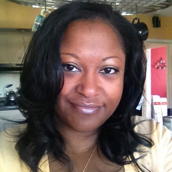 Meet your Posher, Tanisha - Picture 2 of 2