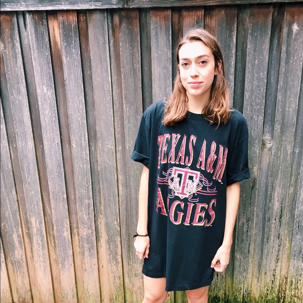 Meet your Posher, Lindy