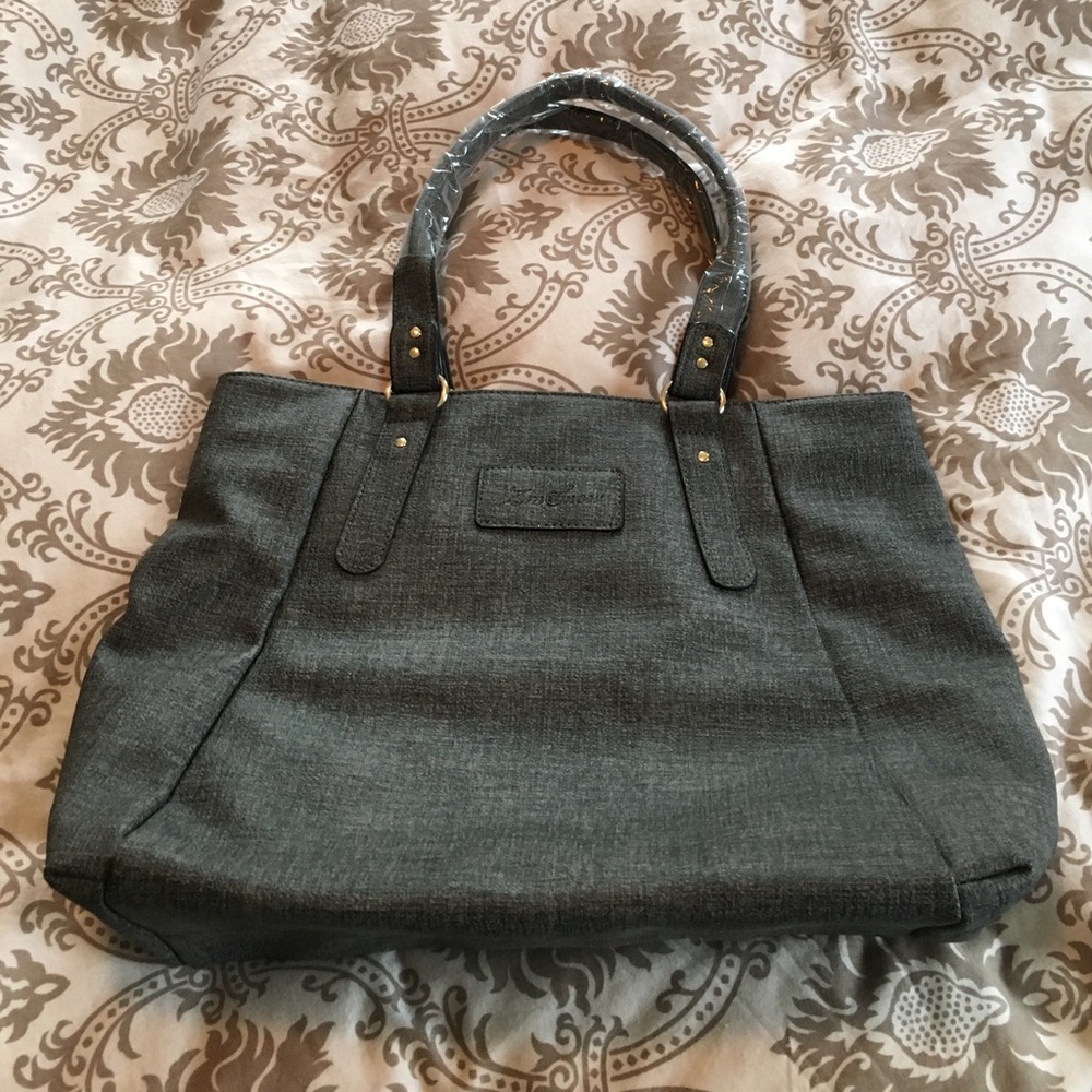 Brand new nylon bag.