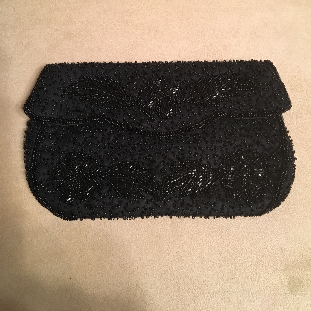 Vintage 1940s beaded clutch.