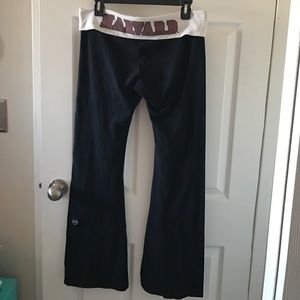 Harvard Solow Yoga Pants