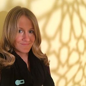 Meet your Posher, Brenna