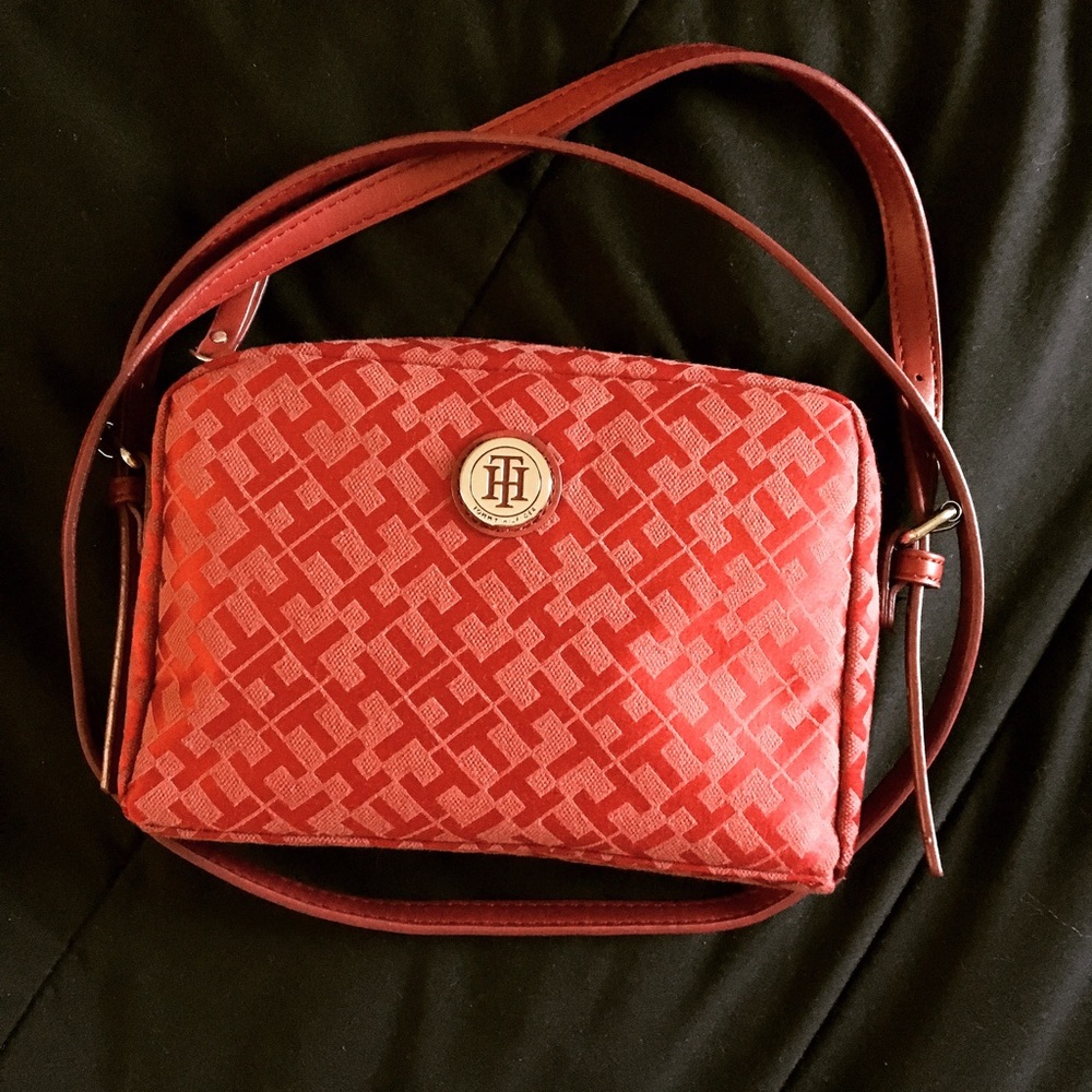 Mini Tommy Hilfiger Crossbody Bag