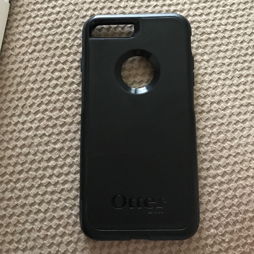 iPhone 7 plus otter box - Picture 1 of 2