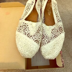 Toms Natural Crochet