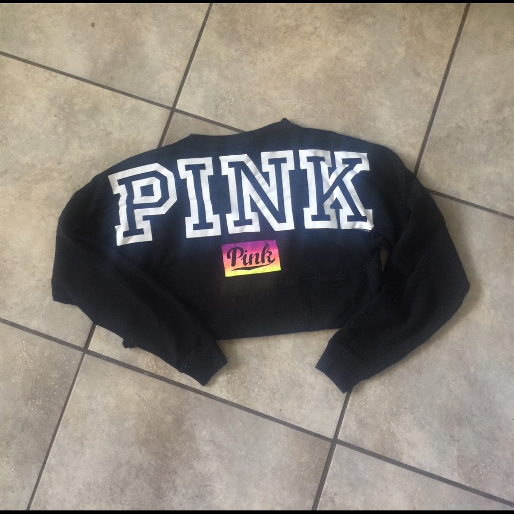 Victoria's Secret Pink crew 🌒