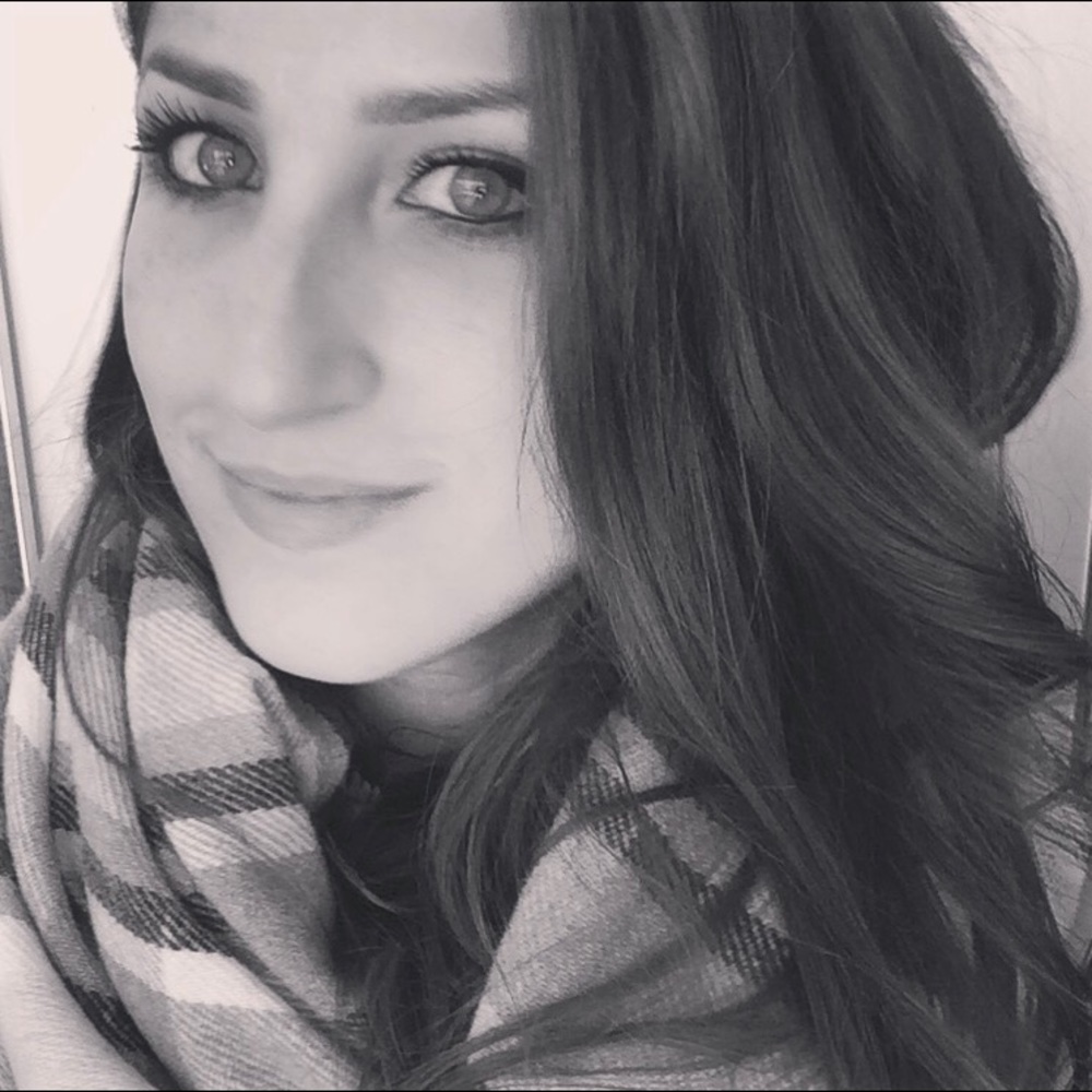 Meet your Posher, Sara