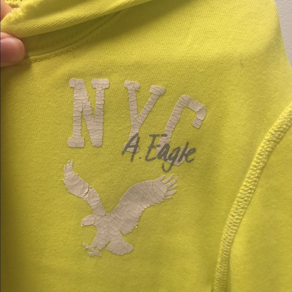 Lemon-lime colored jacket - Picture 2 of 3
