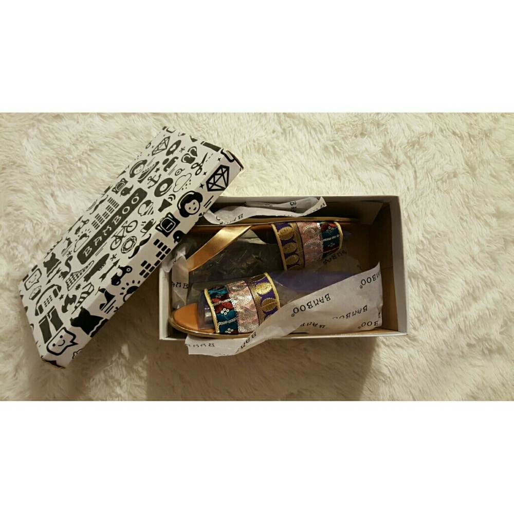 ▪LAST PAIR!▪"Golden" Sandals NWB - Picture 4 of 8