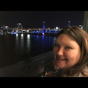 Meet your Posher, Katherine