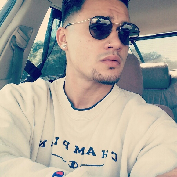 Meet your Posher, Karl yaphet - Picture 2 of 2