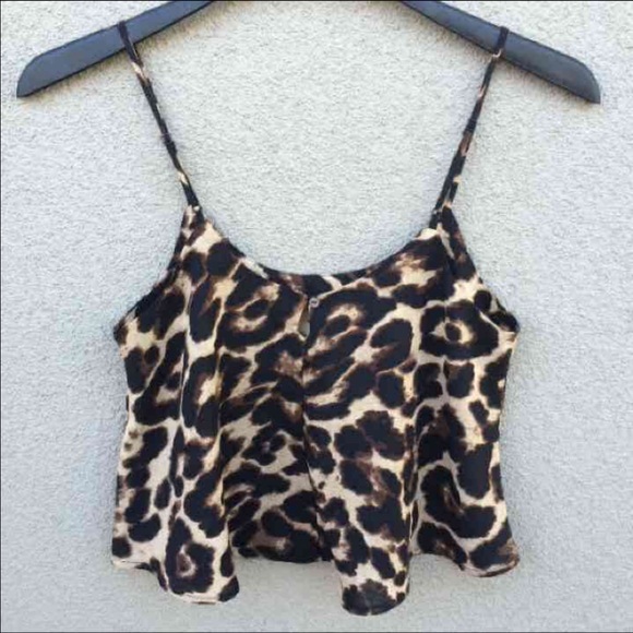 leopard crop top TRADED - Picture 2 of 2