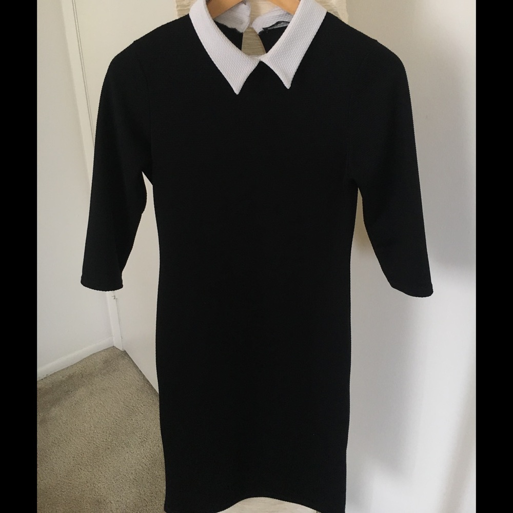 Dress - Picture 2 of 3