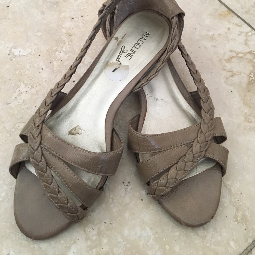 Women Madeline shoes size 7 beautiful design