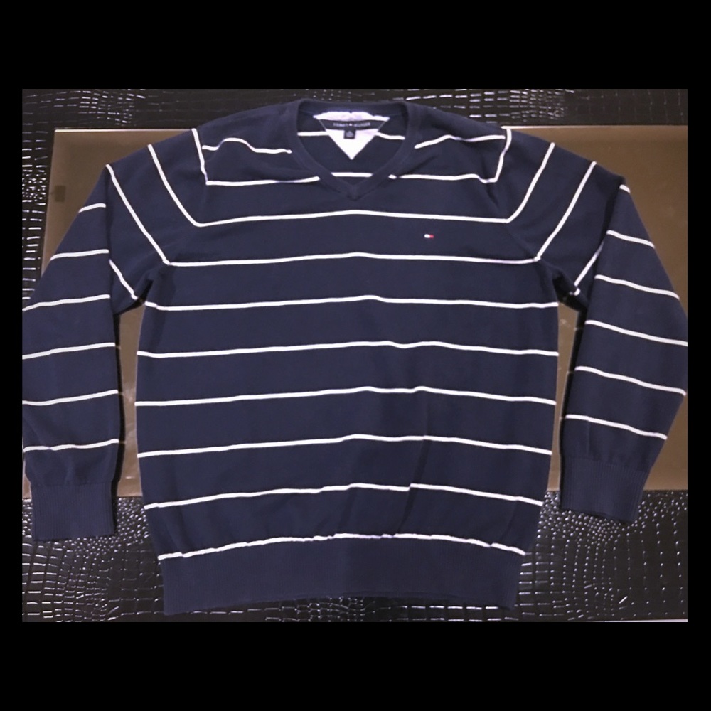 Tommy Hilfiger sweater