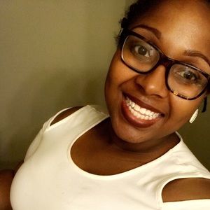 Meet your Posher, Raven