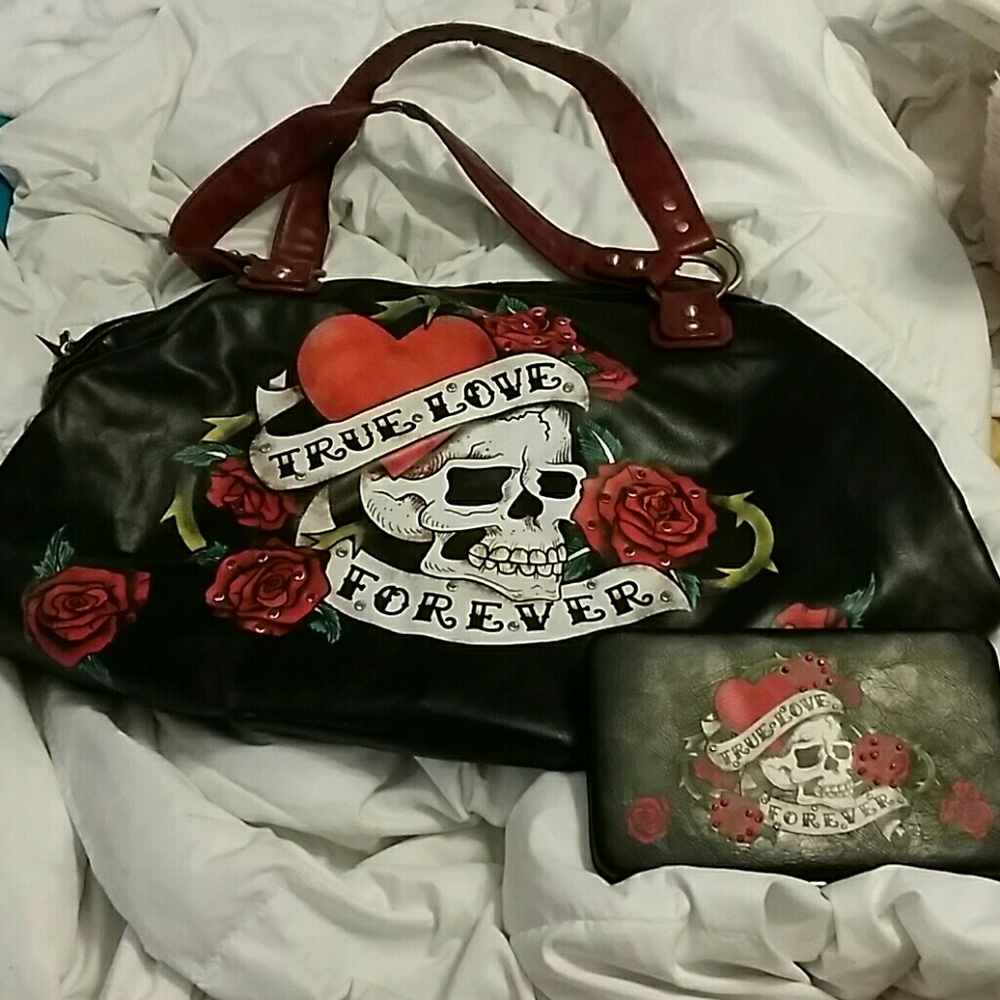 Ed Hardy bag with matching wallet