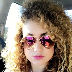 Meet your Posher, Berenice