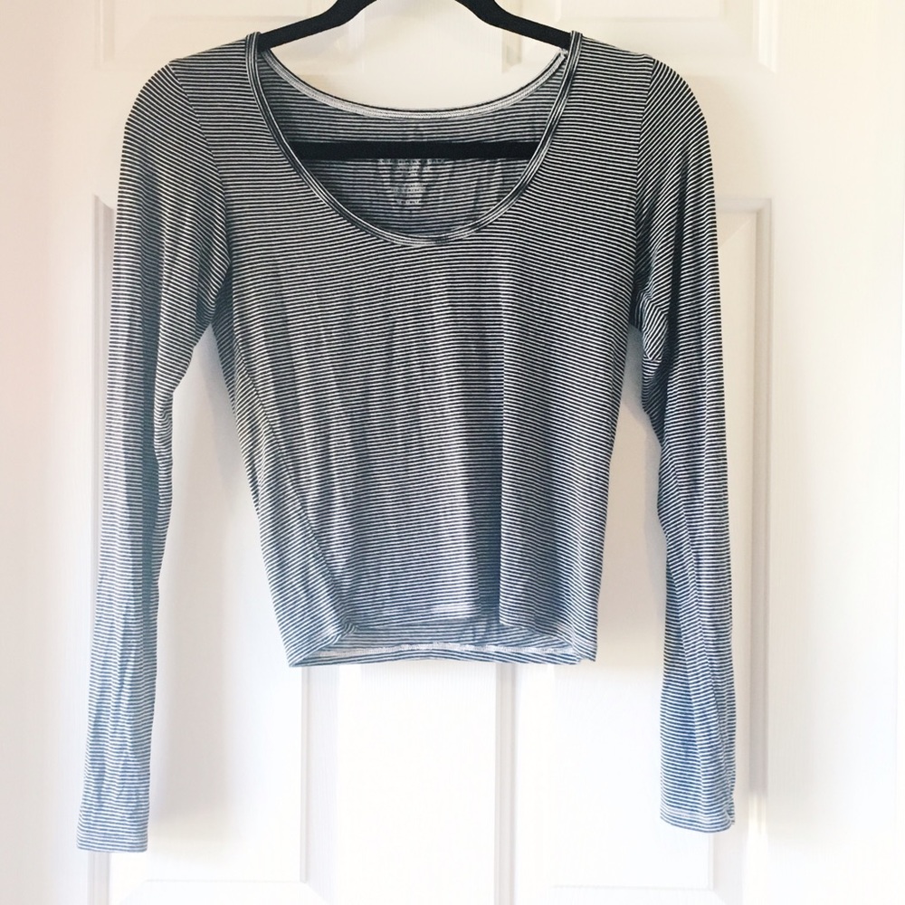 ✨Long Sleeve Striped Crop Top