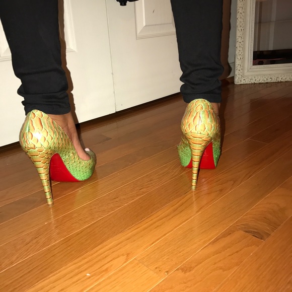 Python Louboutins - Picture 2 of 4