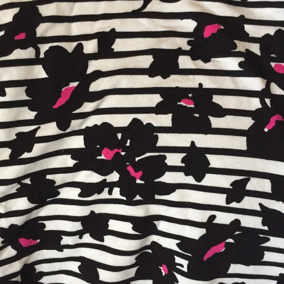 NWOT Striped & Bright Pink Striped Knit Top - Picture 3 of 4