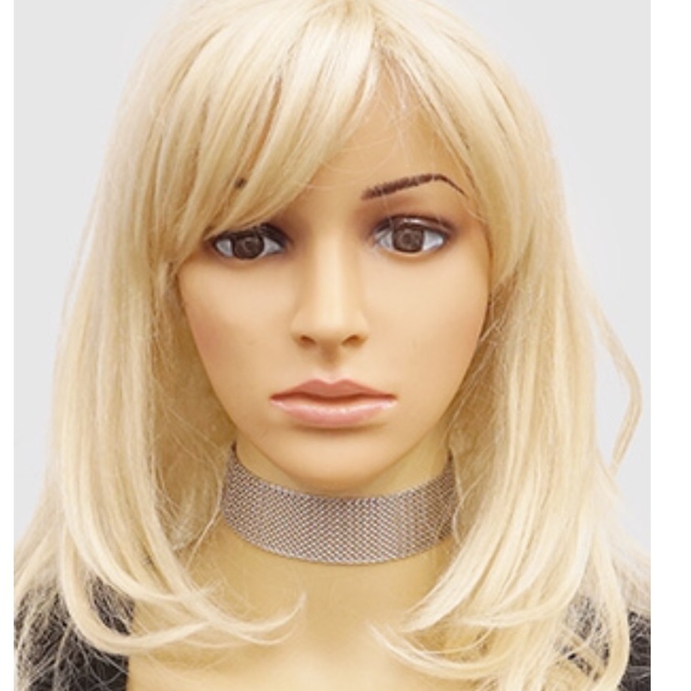 Choker Necklace - Picture 7 of 8