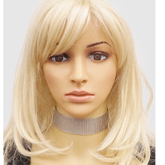 Choker Necklace - Picture 7 of 8