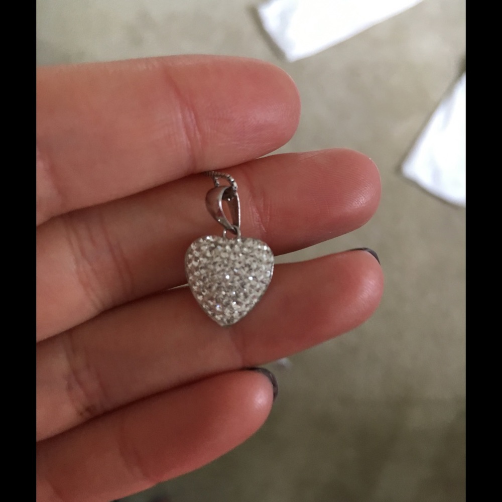 Necklace - Picture 3 of 6