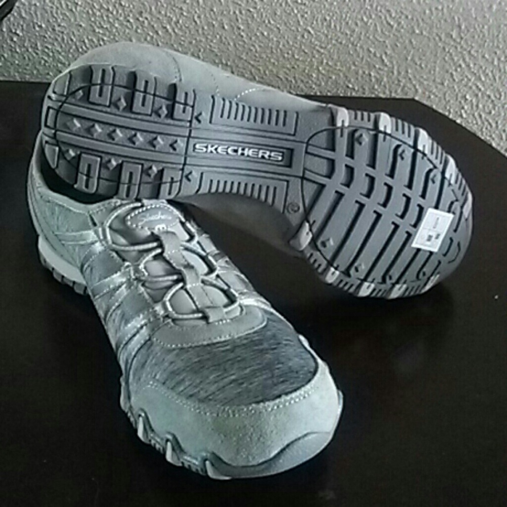 BRAND NEW!!! Sketchers Memory foam
