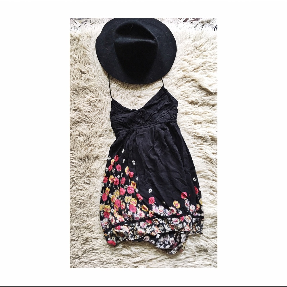 Kimchi blue flouncy dress