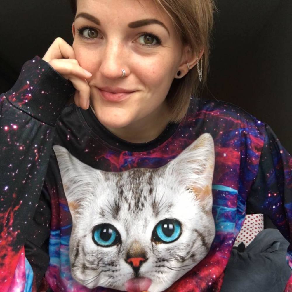 Meet your Posher, Calla