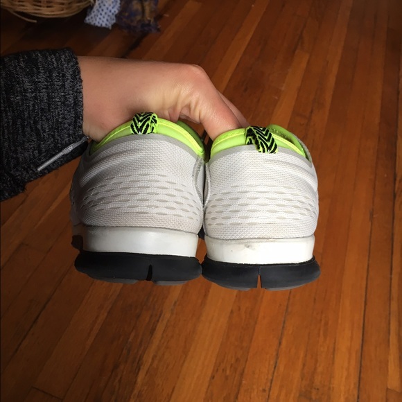 Nike Women's Training Shoe - Picture 3 of 4