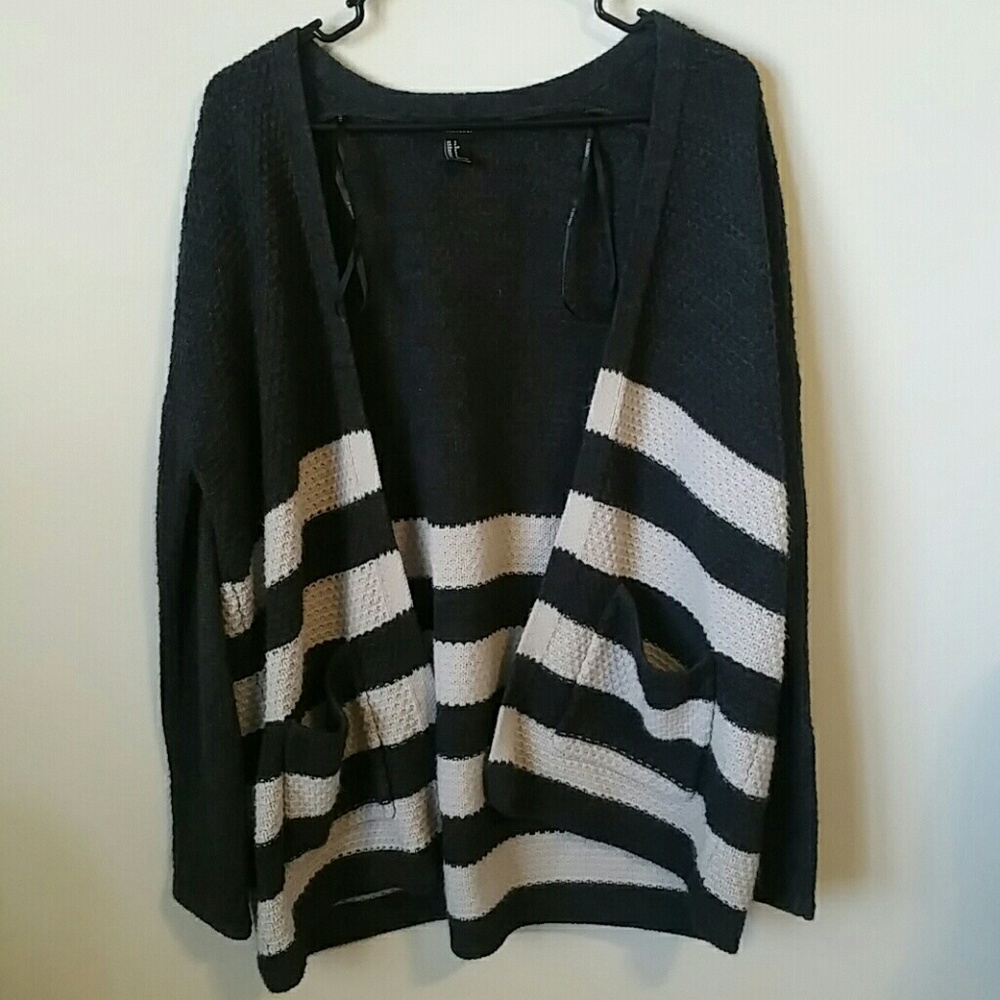 Oversized Striped Cardigan