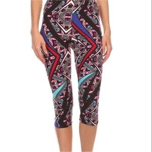 Tribal Capri leggings