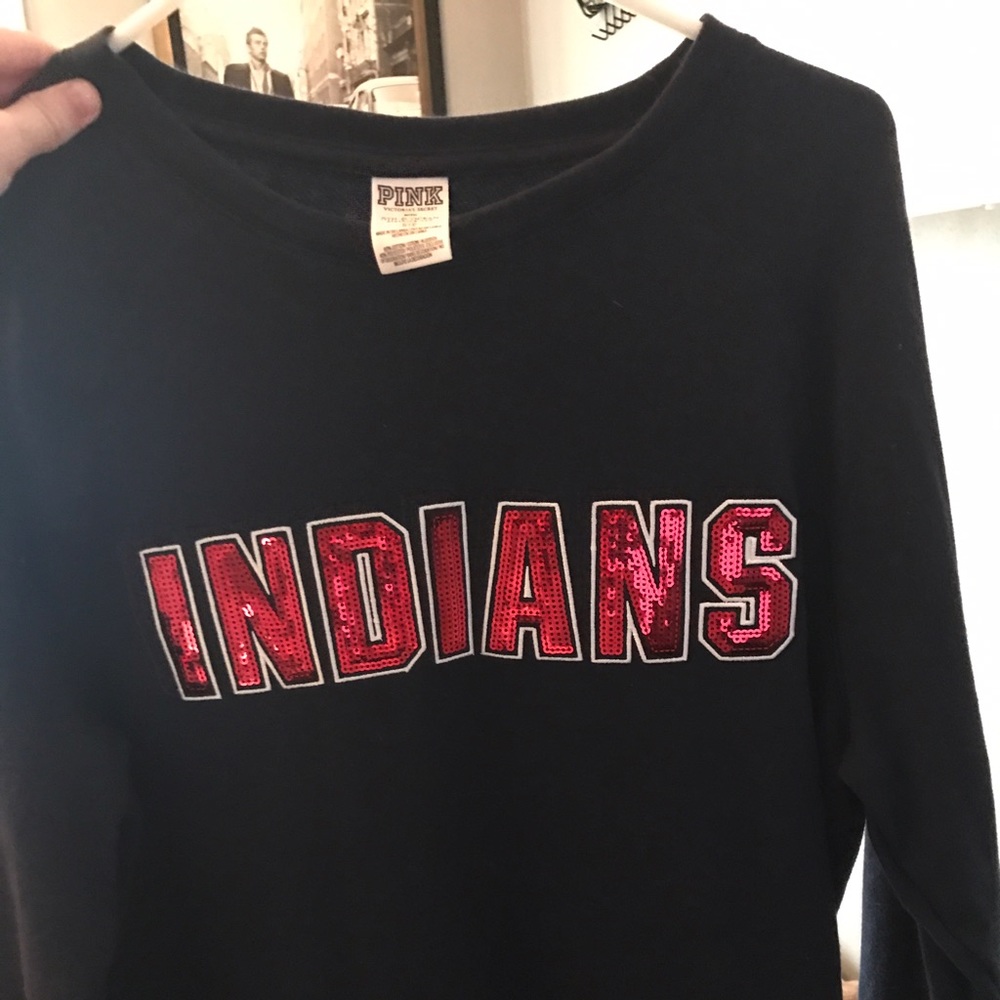 VS Cleveland Indians Crew